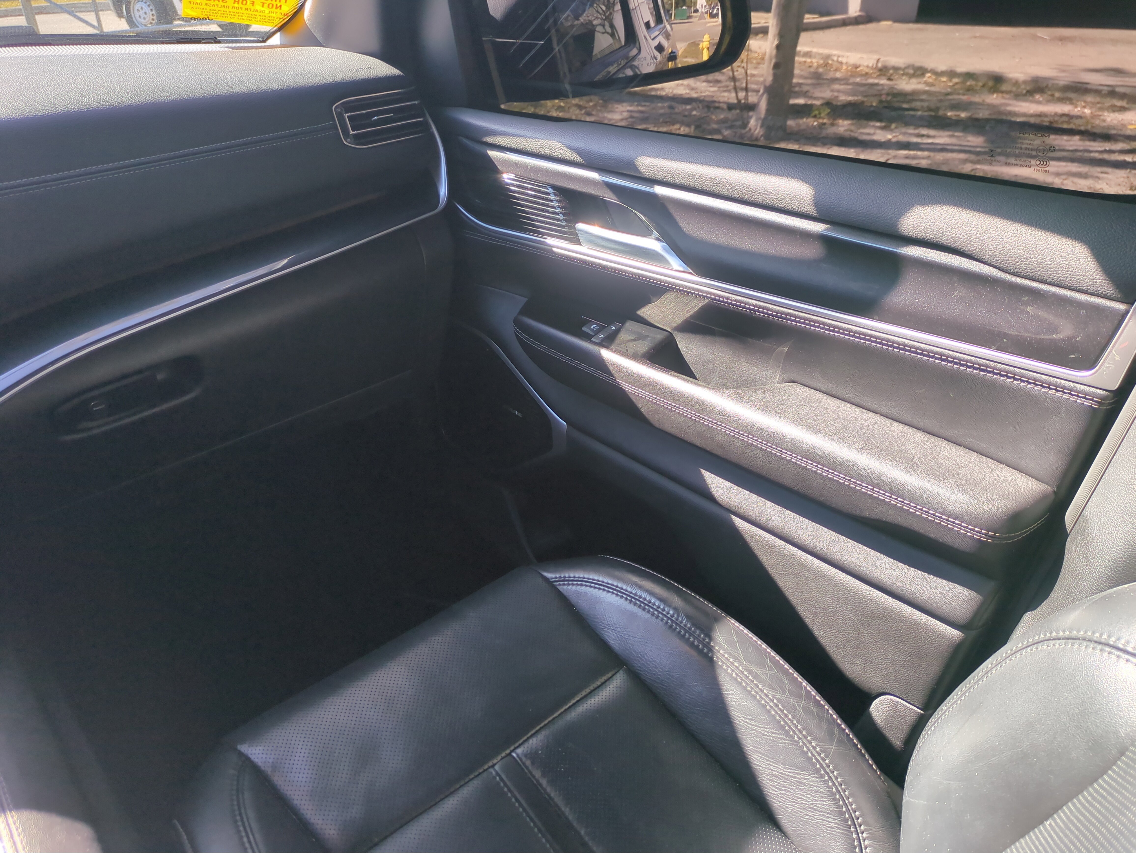 Certified 2022 Jeep Wagoneer Series I image 18