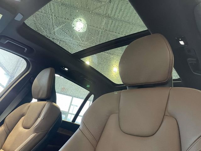 Used 2023 Volvo XC90 T8 Plus w/ Protection Package image 16