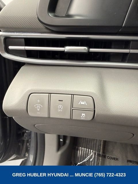 Used 2023 Hyundai Elantra SE FWD image 45