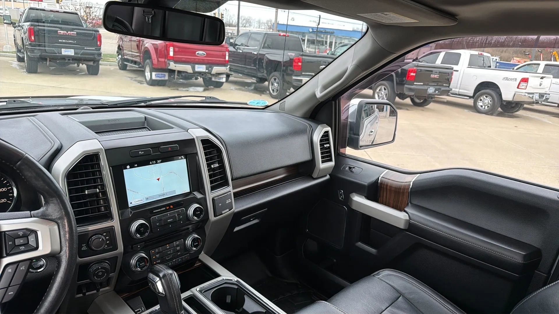 Used 2017 Ford F150 Lariat w/ Equipment Group 502A Luxury image 69