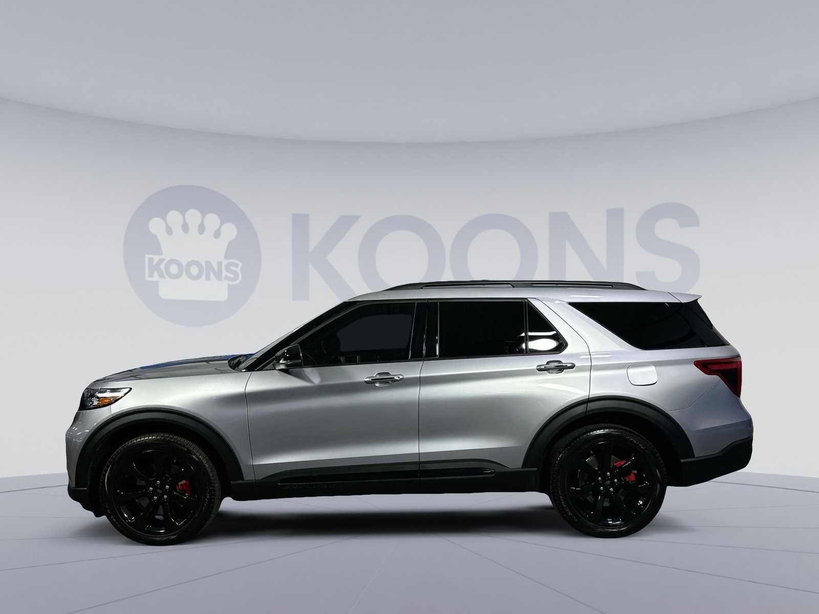 Used 2024 Ford Explorer ST w/ Equipment Group 401A image 2