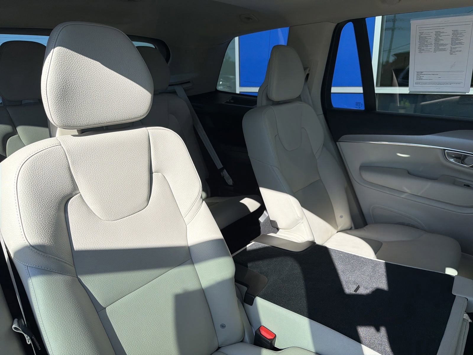 Used 2023 Volvo XC90 B5 Core w/ Protection Package Premier AWD/4WD image 24