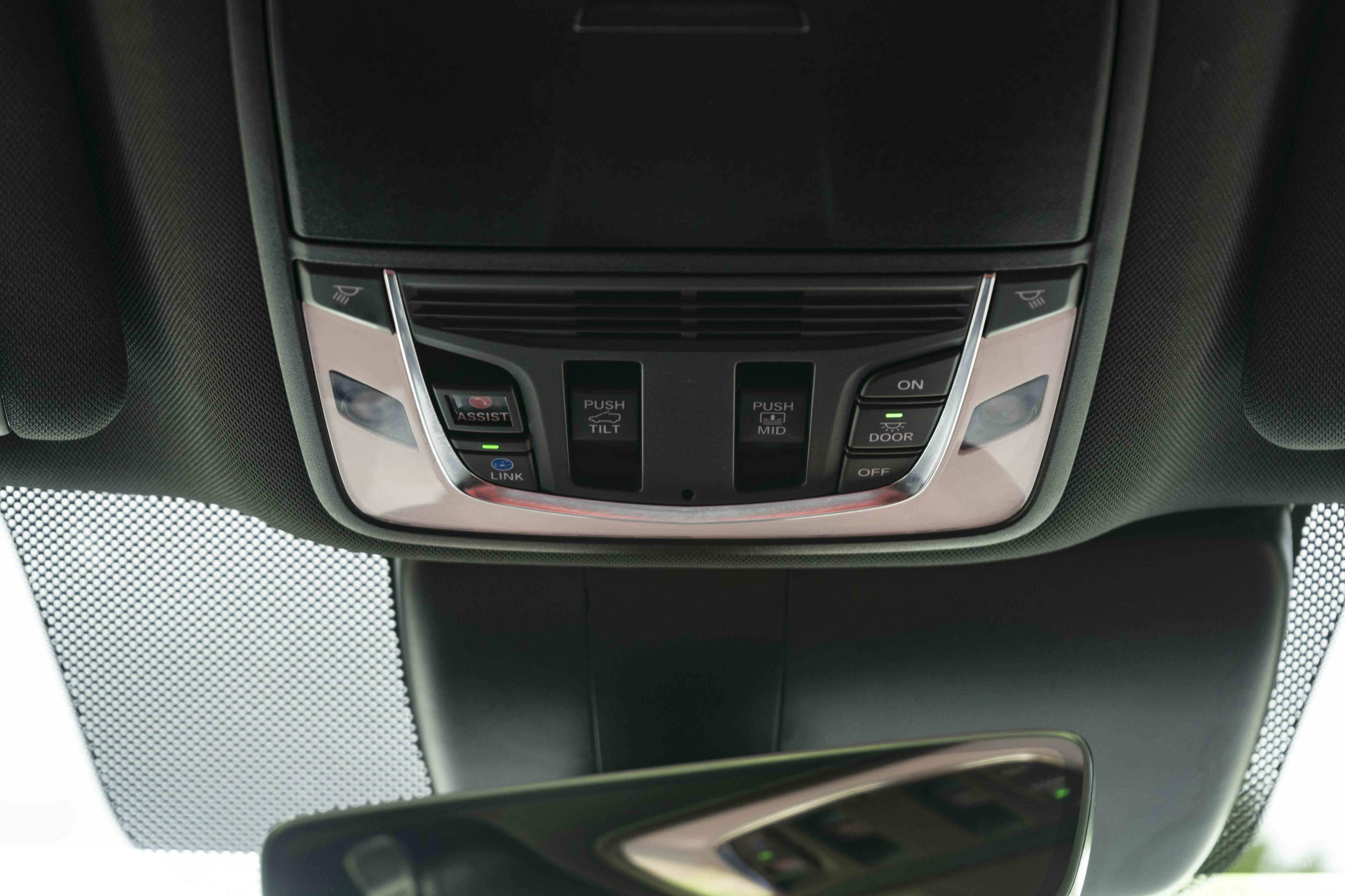 Used 2022 Acura RDX A-Spec AWD/4WD image 35