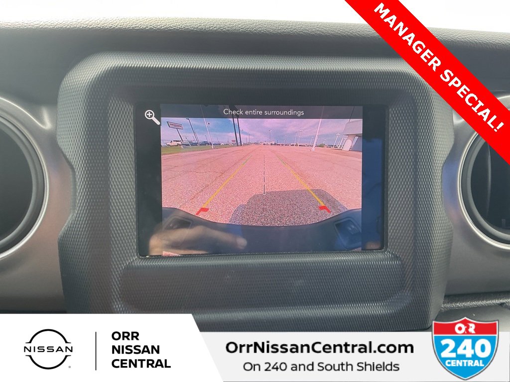 Used 2021 Jeep Gladiator Willys image 25