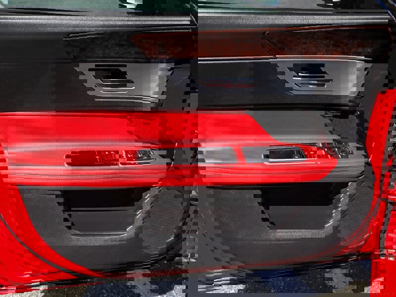 Used 2017 Jaguar XF R-Sport image 26