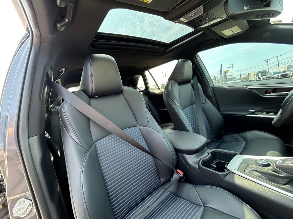 Used 2022 Toyota RAV4 XSE image 27