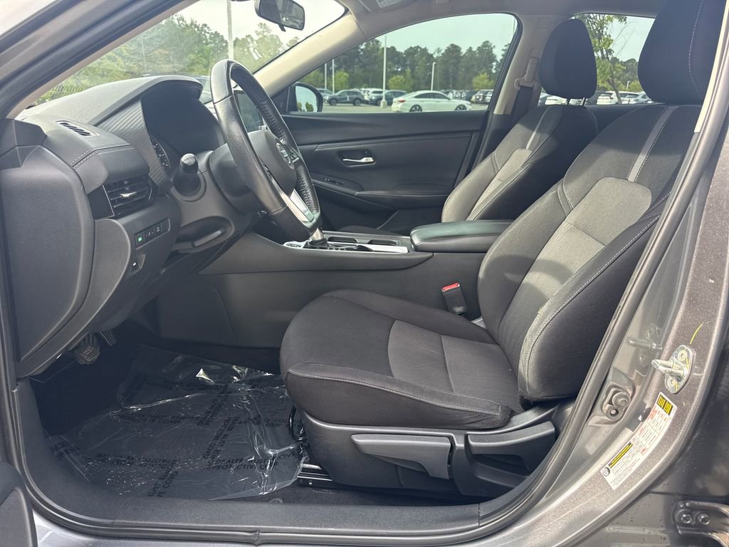 Used 2023 Nissan Sentra SV w/ All-Weather Package FWD image 13