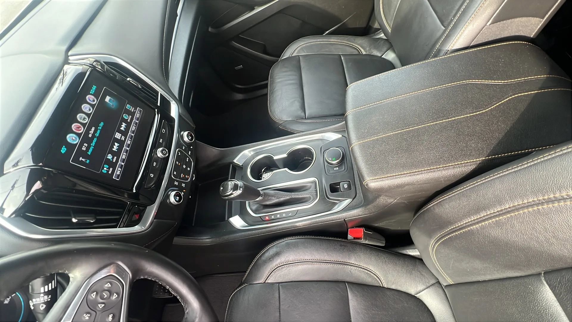 Used 2019 Chevrolet Traverse LT w/ LT Premium Package image 28