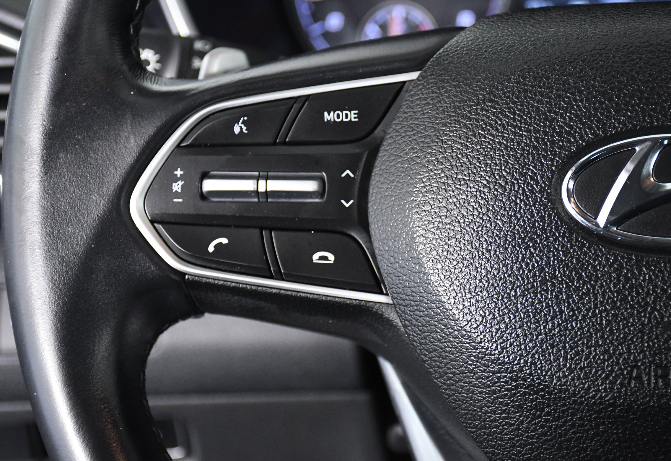 Used 2023 Hyundai Santa Fe SEL image 11