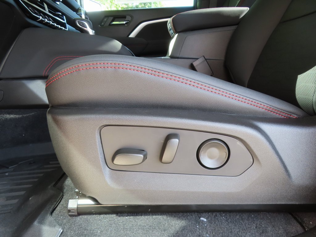 New 2026 Chevrolet Colorado Z71 w/ Technology Package image 9