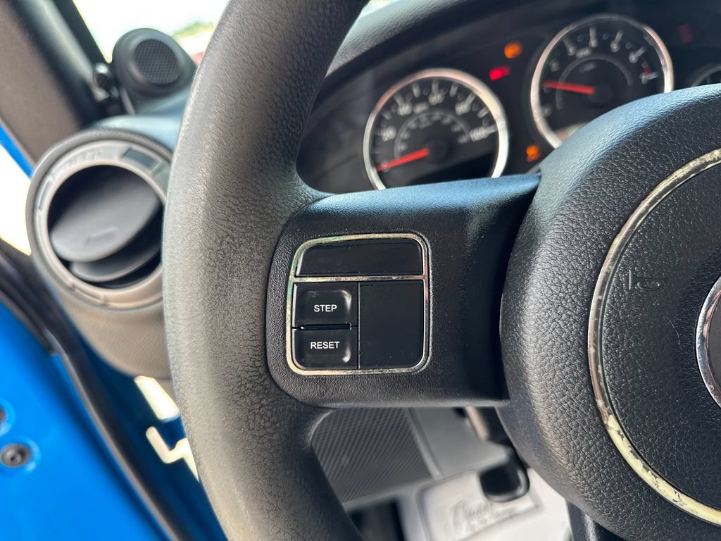 Used 2012 Jeep Wrangler Sport AWD/4WD image 17