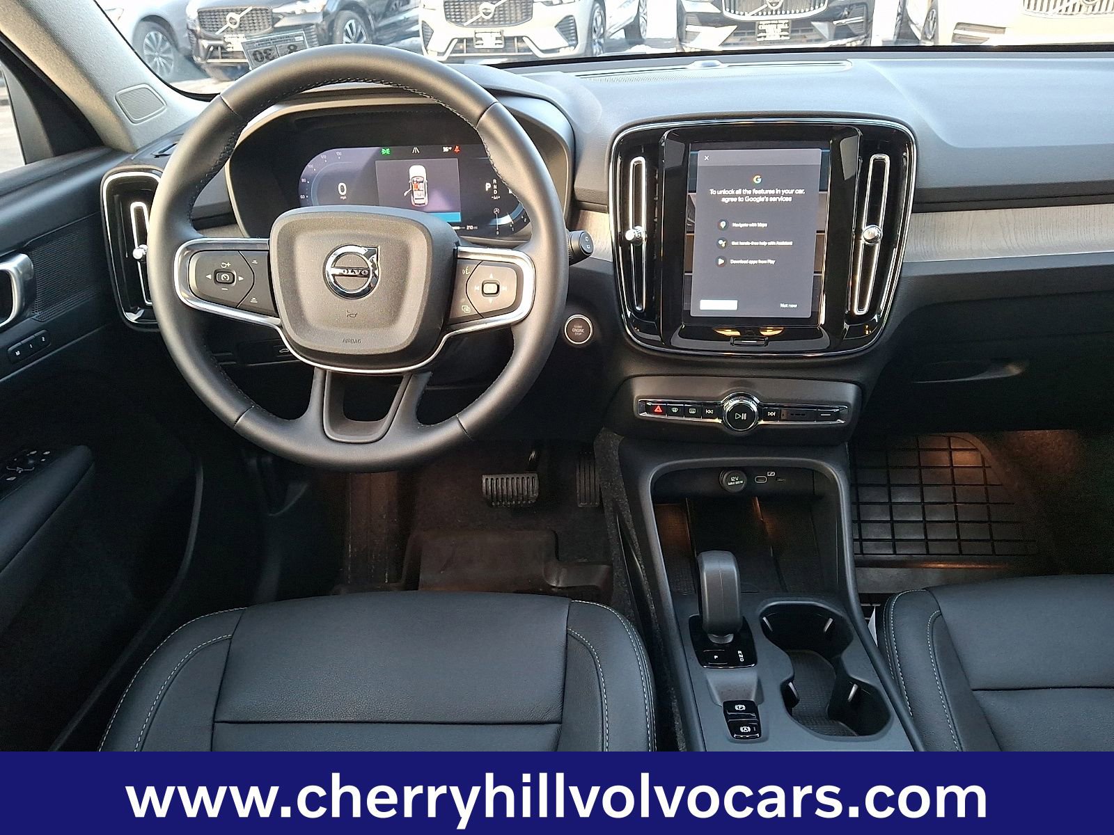 Certified 2025 Volvo XC40 B5 Core w/ Protection Package Premier image 11