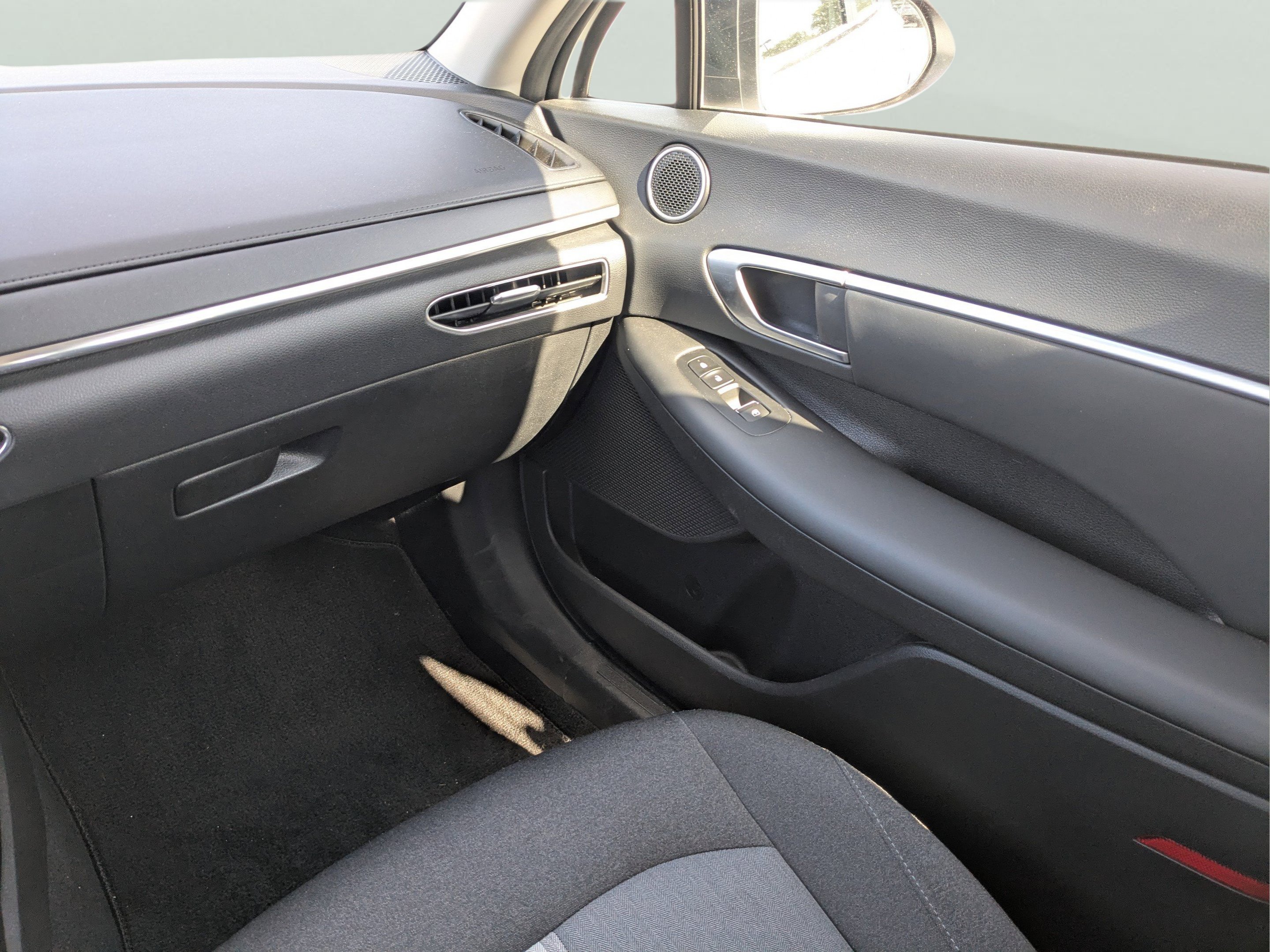 Used 2021 Hyundai Sonata SEL w/ Winter Weather Package FWD image 17
