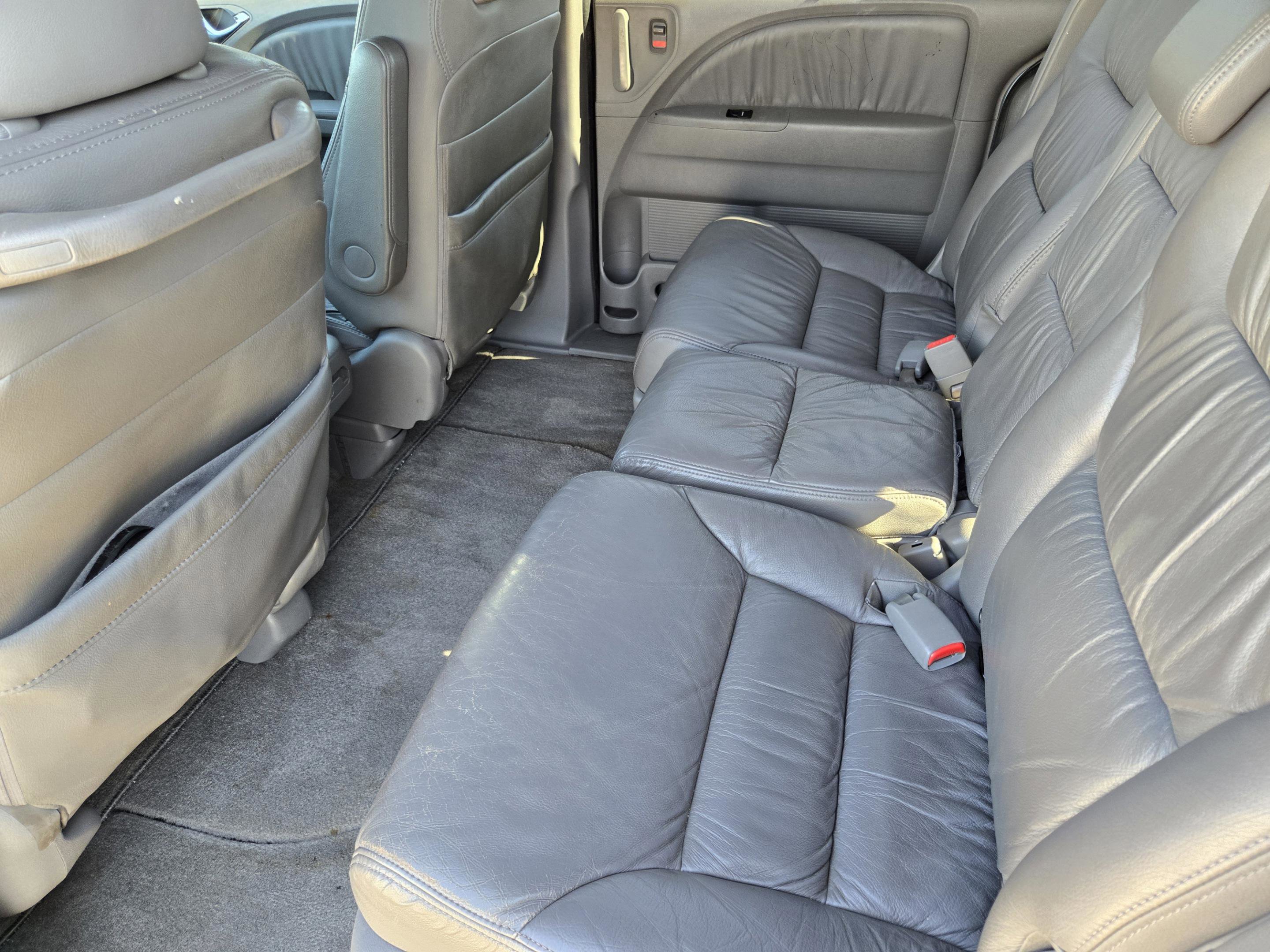 Used 2010 Honda Odyssey EX-L image 11