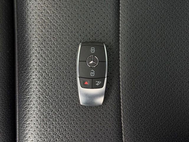 Used 2022 Mercedes-Benz GLC 300 4MATIC image 74