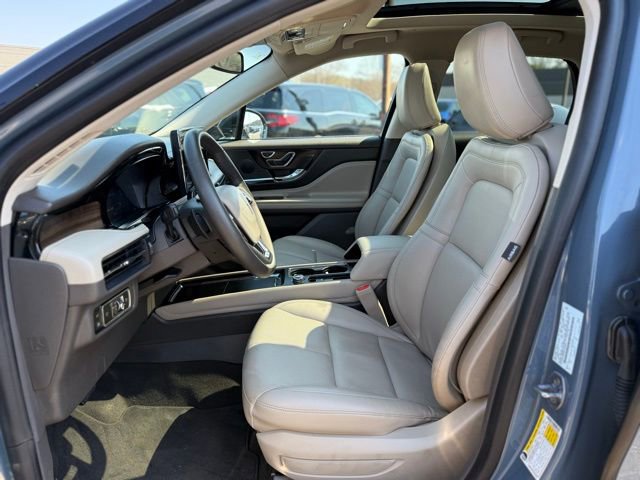 Used 2024 Lincoln Corsair Grand Touring image 13