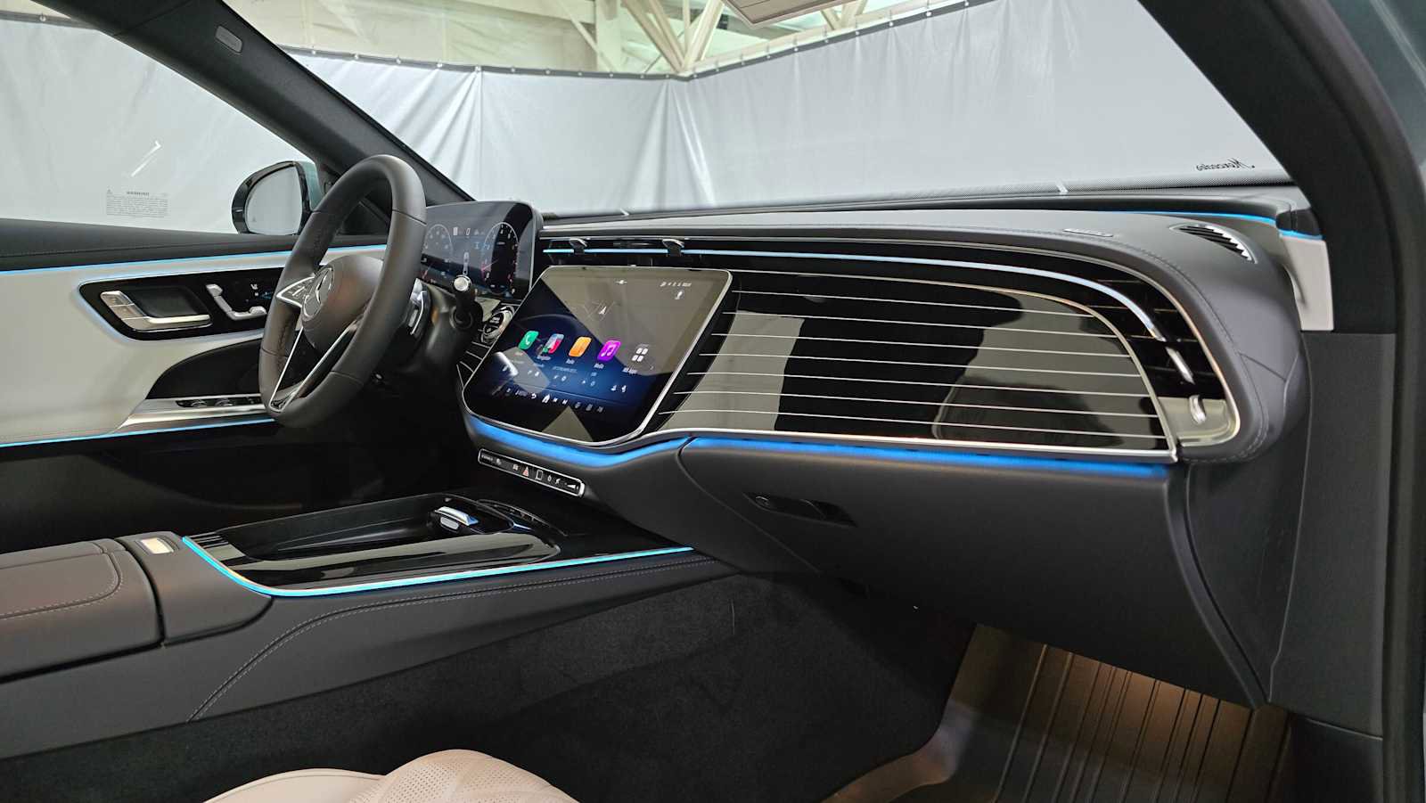 New 2026 Mercedes-Benz E 450 4MATIC Sedan image 12