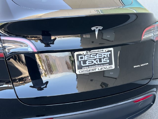 Used 2023 Tesla Model Y Long Range AWD/4WD image 16