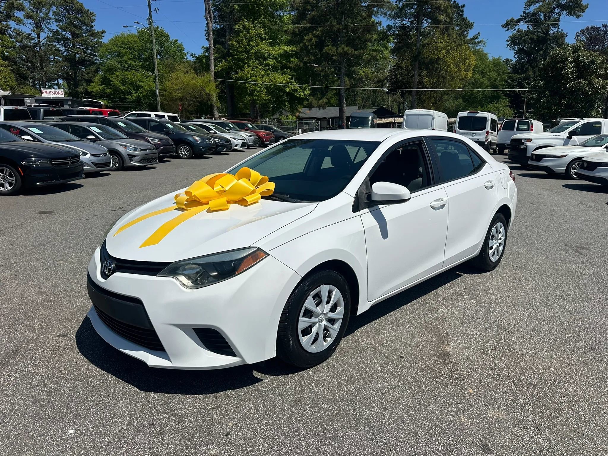 Used 2015 Toyota Corolla L image 27