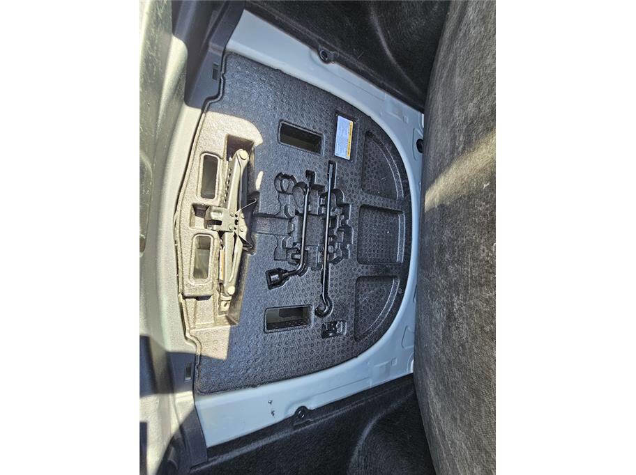 Used 2023 Toyota Camry SE image 29