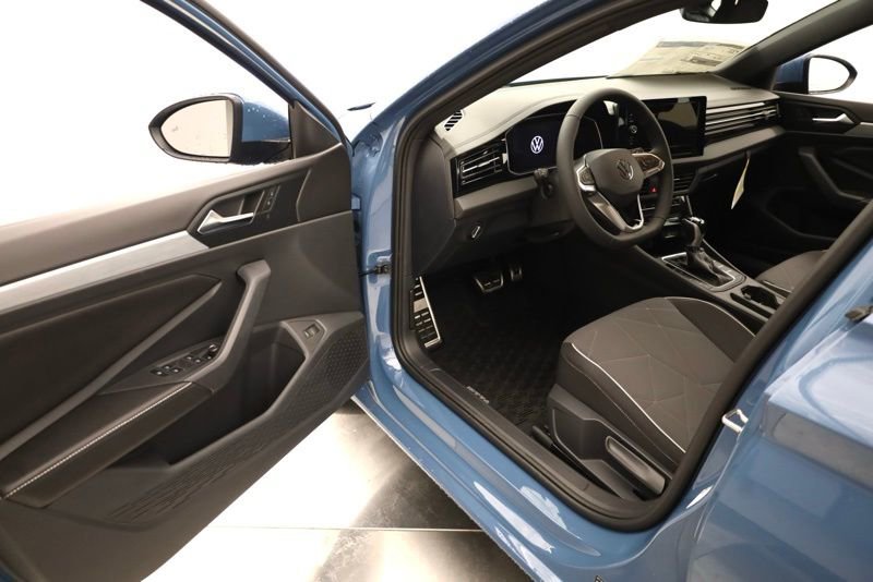 New 2026 Volkswagen Jetta Sport image 9