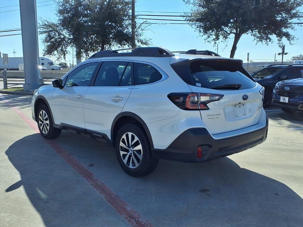 Used 2021 Subaru Outback 2.5i image 2