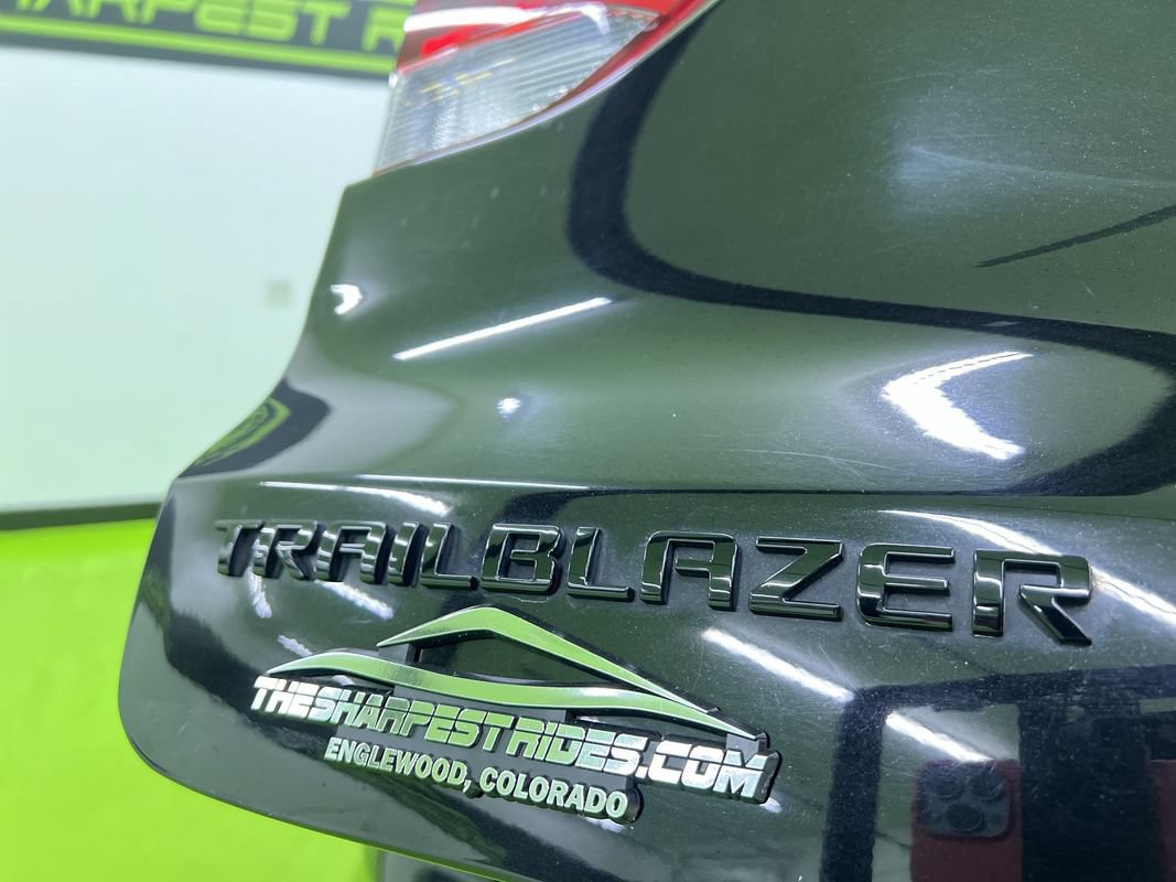 Used 2023 Chevrolet TrailBlazer RS FWD image 12