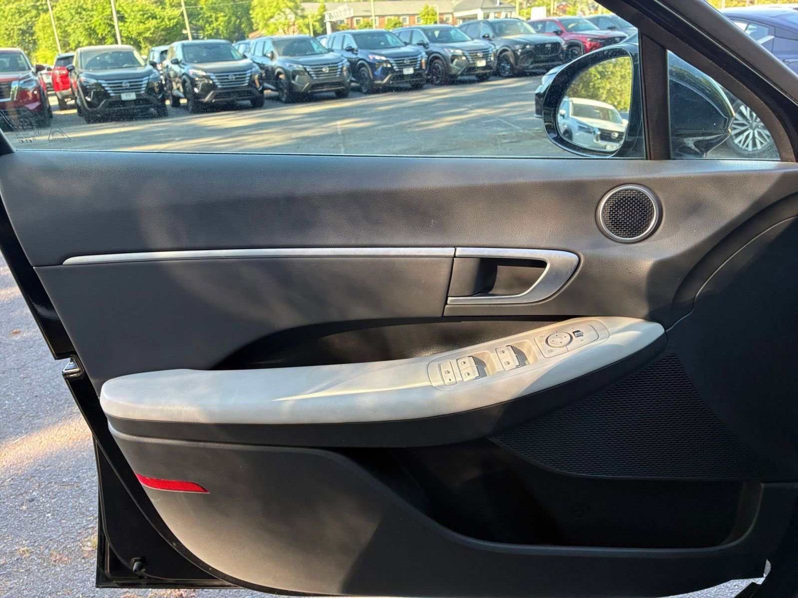 Used 2025 Hyundai Sonata SEL FWD image 18