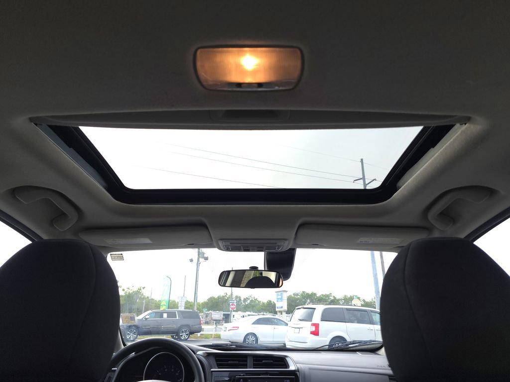 Used 2019 Honda Fit EX image 25