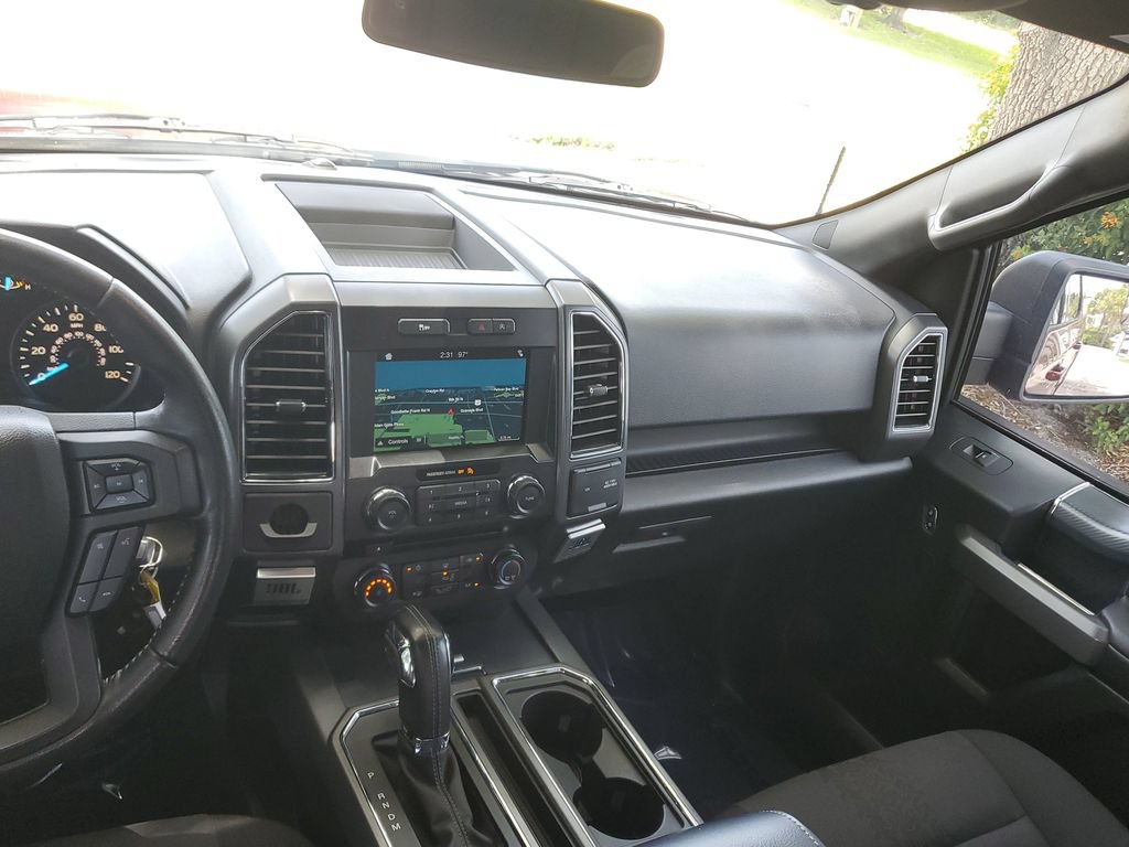 Used 2018 Ford F150 XLT w/ Equipment Group 302A Luxury RWD image 19