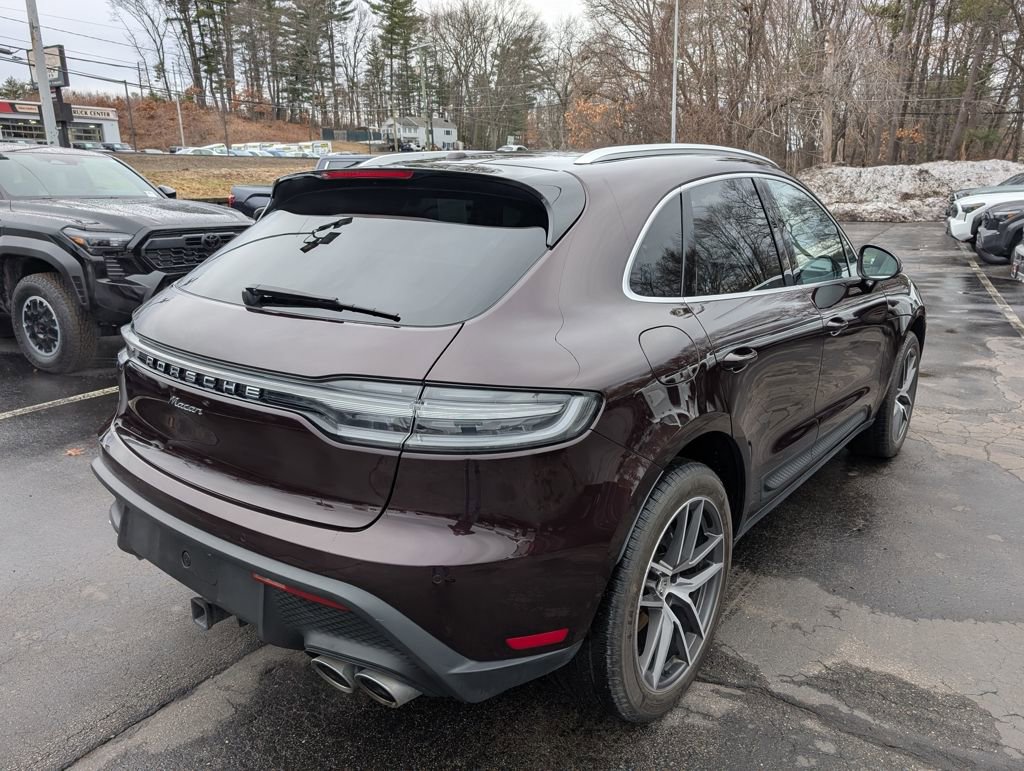 Used 2024 Porsche Macan image 7