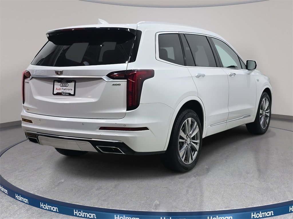 Used 2024 Cadillac XT6 Premium Luxury image 6