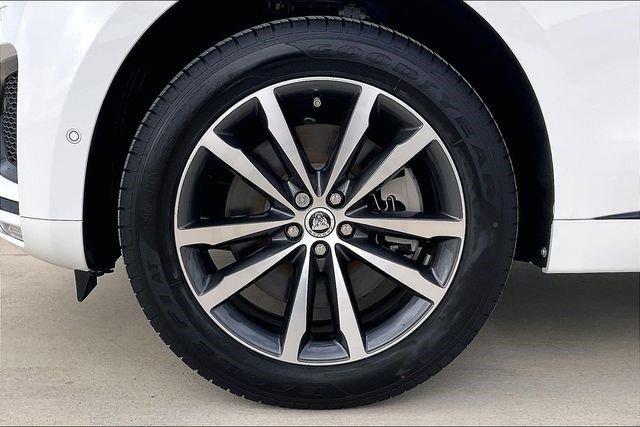 New 2026 Jaguar F-PACE R-Dynamic S image 15