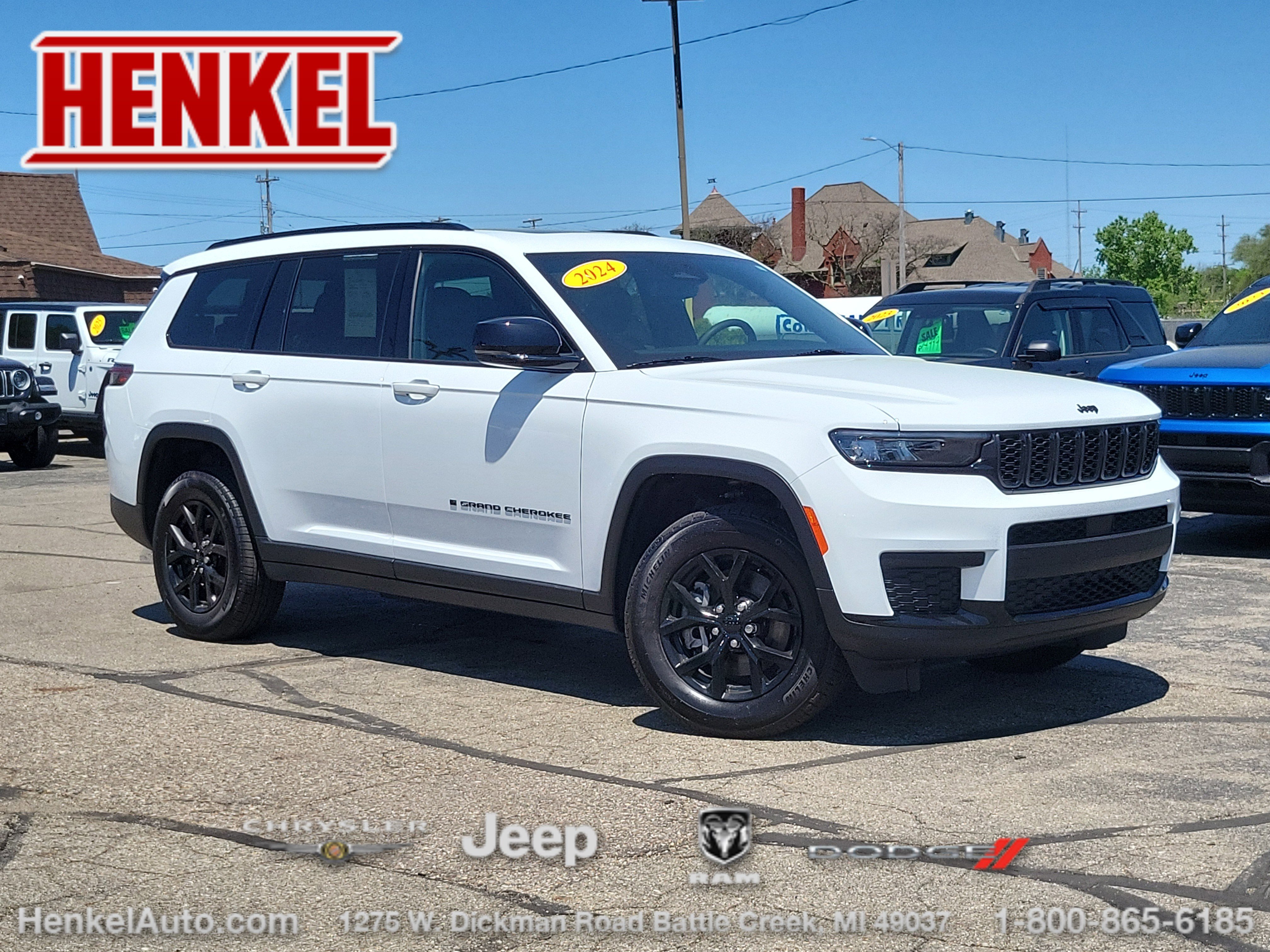 Used 2024 Jeep Grand Cherokee L Altitude AWD/4WD image 1