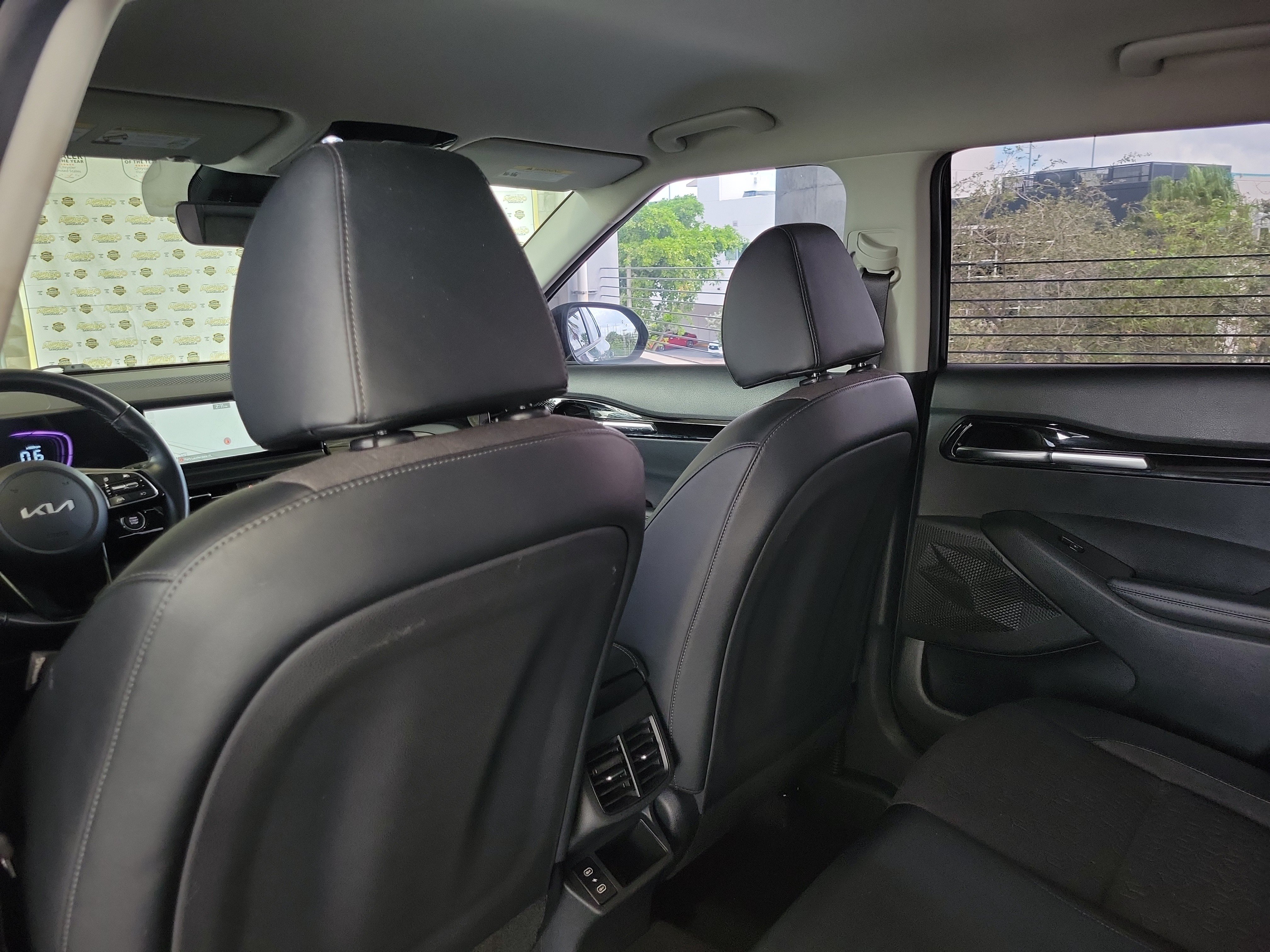 Used 2025 Kia Seltos S FWD image 11