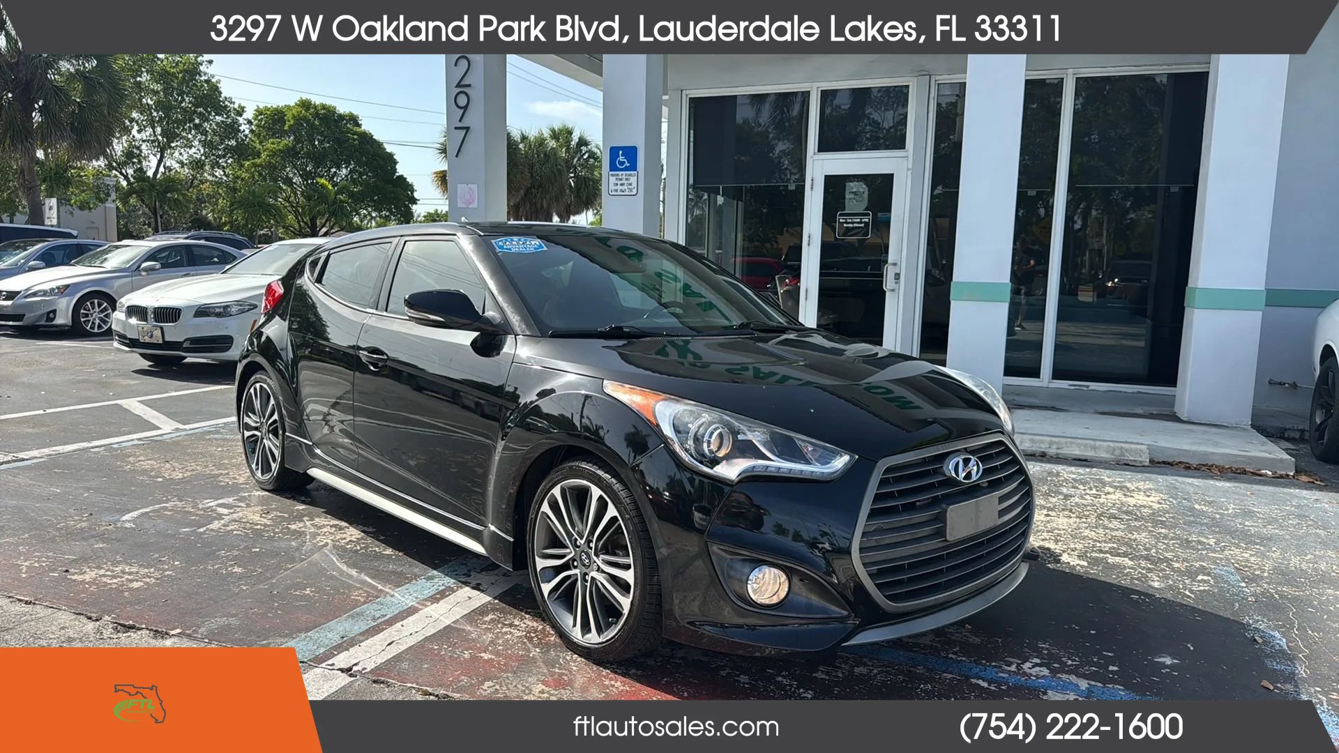 Used 2016 Hyundai Veloster Turbo w/ Option Group 04 FWD image 3