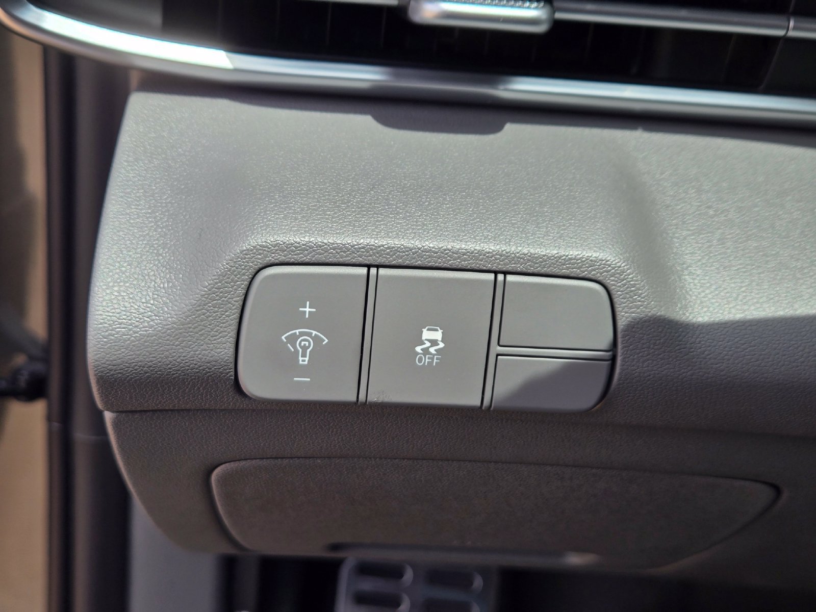 New 2026 Hyundai Elantra SEL Sport Premium FWD image 15