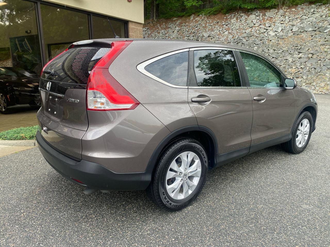Used 2013 Honda CR-V EX image 2