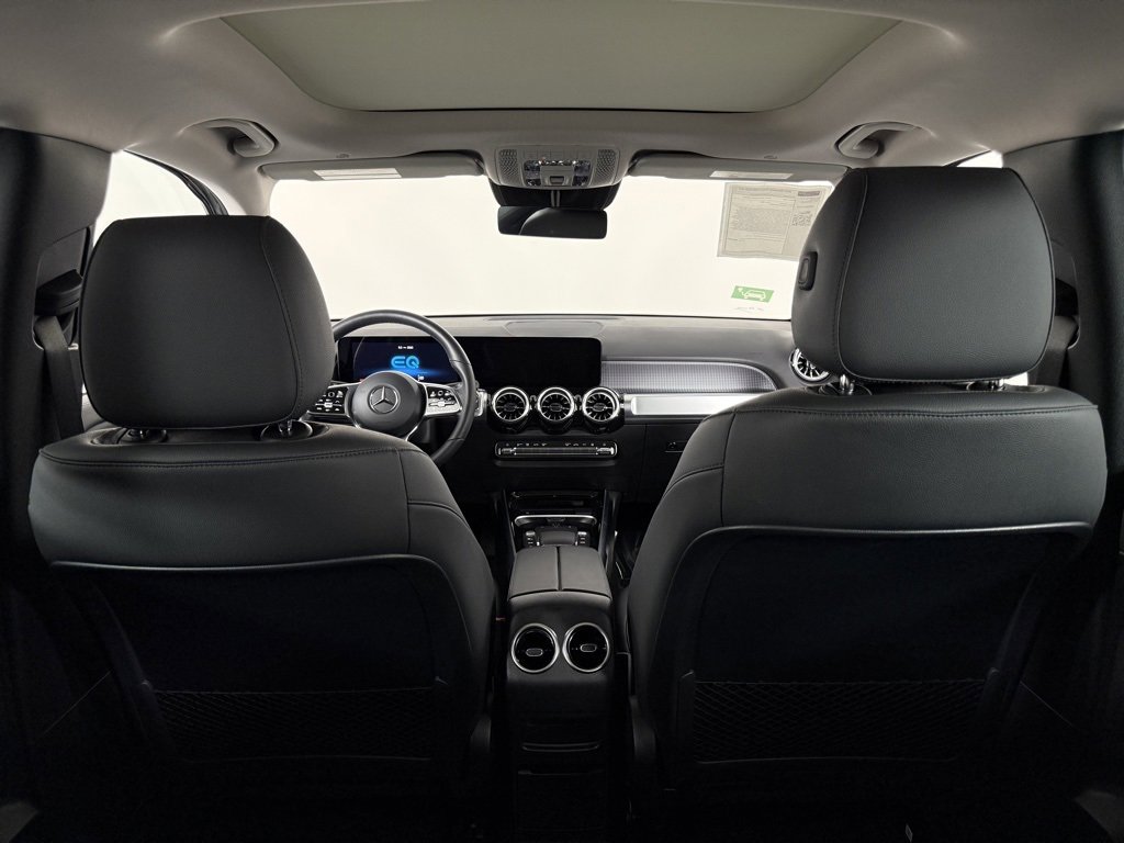 Used 2023 Mercedes-Benz EQB 300 4MATIC image 31