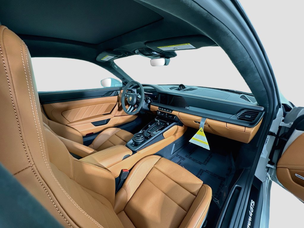 New 2026 Porsche 911 Carrera 4 GTS AWD/4WD image 28