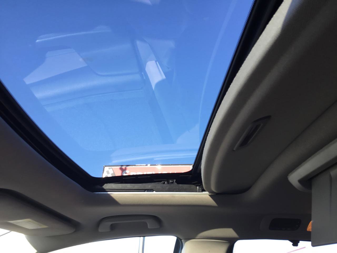 Used 2014 Honda Odyssey Touring image 17