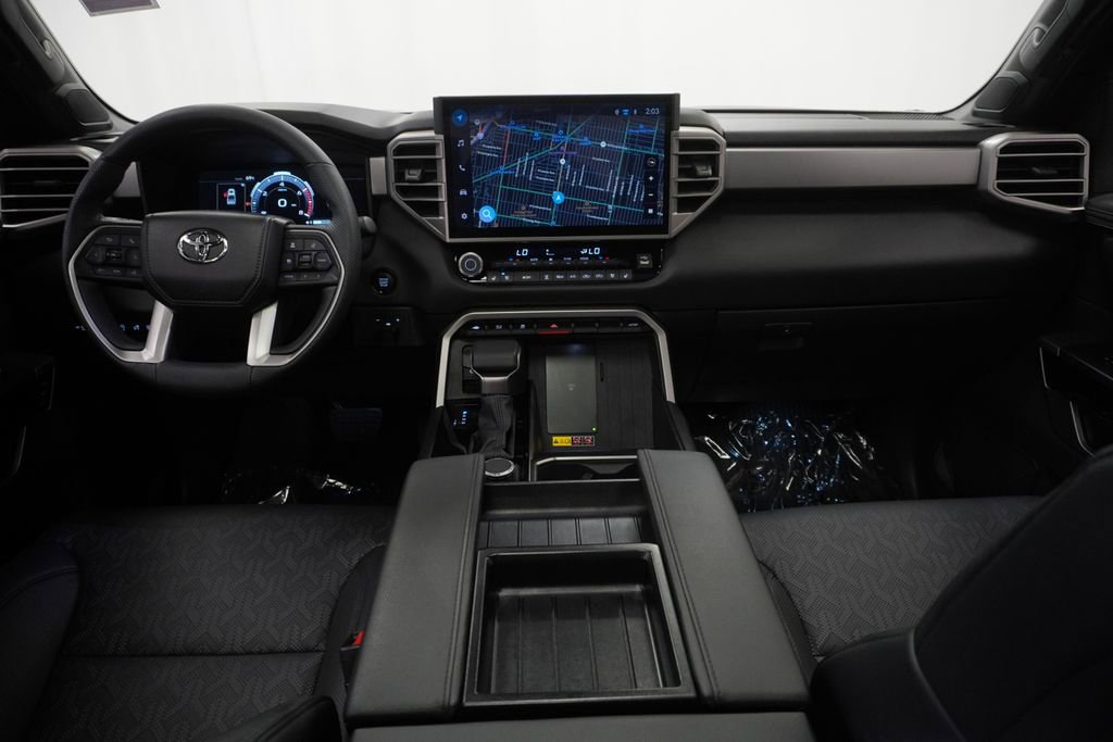 Used 2025 Toyota Tundra Limited image 28