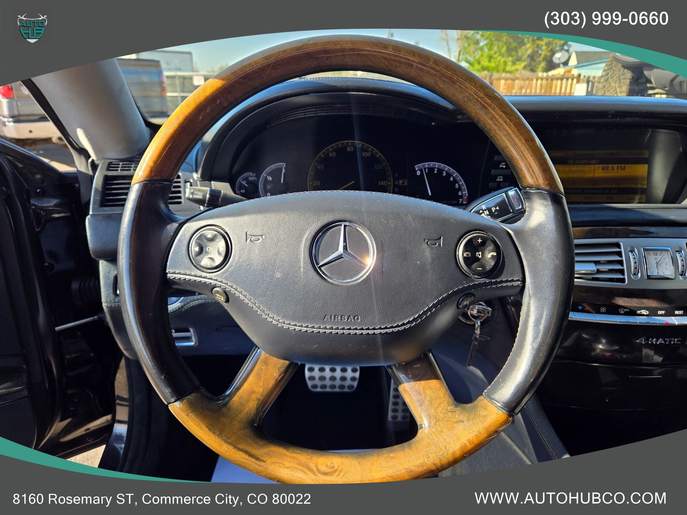 Used 2010 Mercedes-Benz CL 550 4MATIC image 11