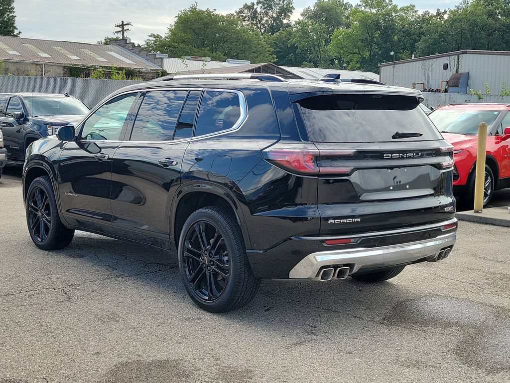 Used 2026 GMC Acadia Denali w/ Super Cruise Package FWD image 3