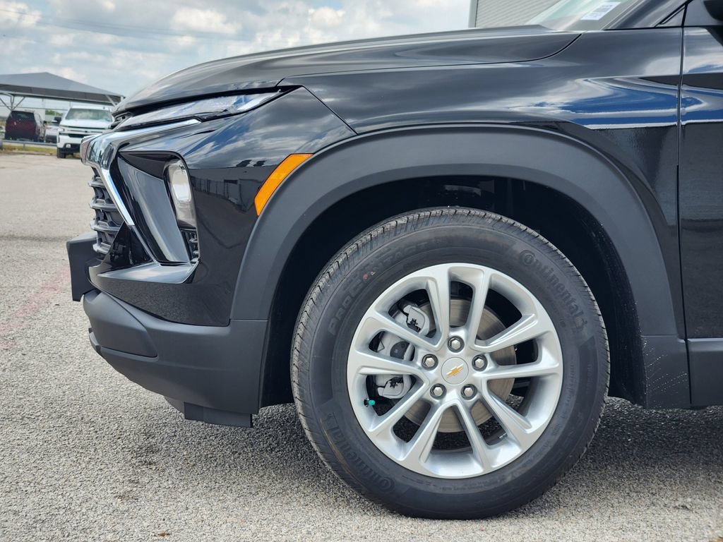 New 2026 Chevrolet TrailBlazer LS w/ LS Convenience Package FWD image 5