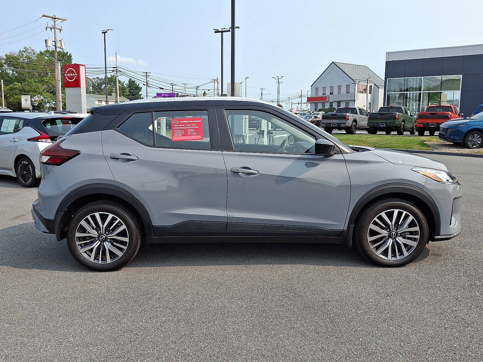 Certified 2024 Nissan Kicks SV image 9