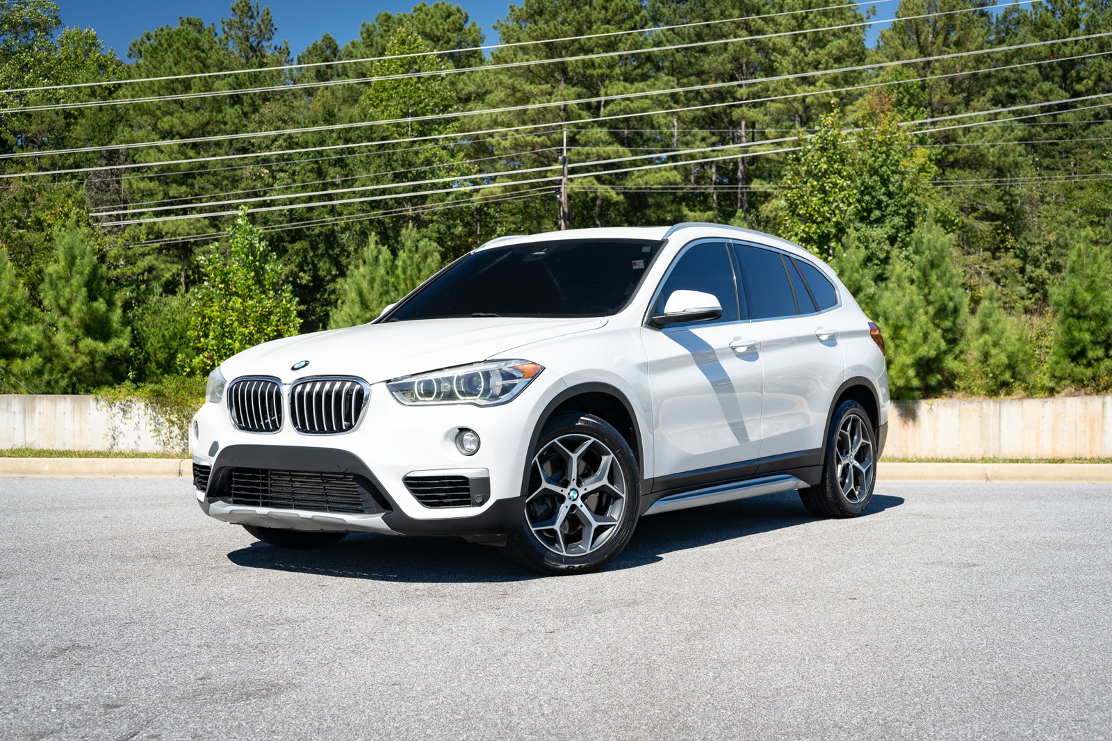 Used 2019 BMW X1 xDrive28i w/ Convenience Package AWD/4WD image 1