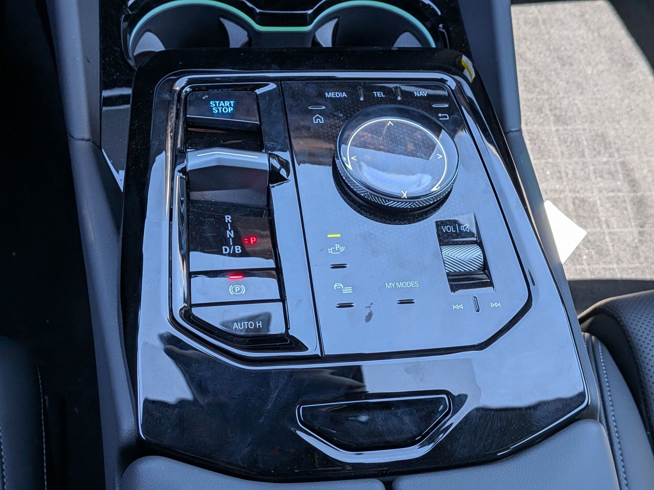 Used 2026 BMW i5 eDrive40 w/ M Sport Package image 26