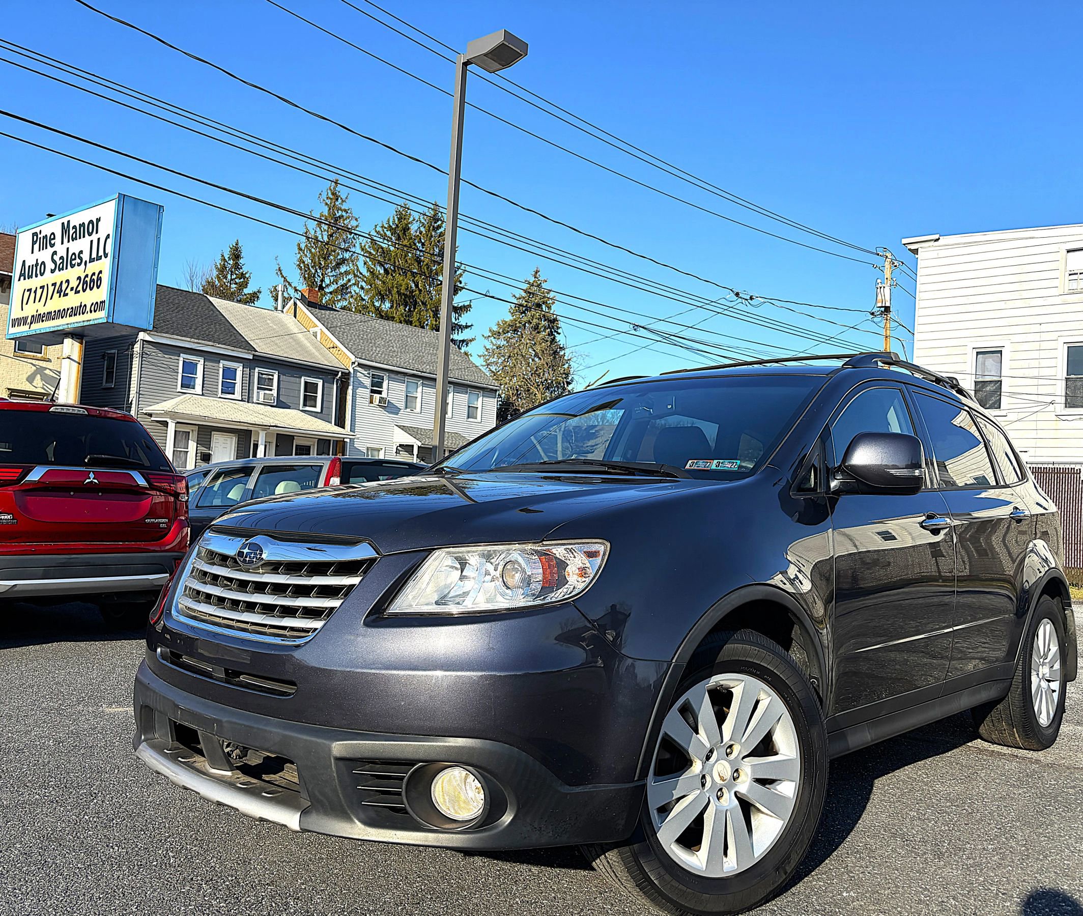 Used 2011 Subaru Tribeca Limited w/ PWR Moonroof Pkg image 1