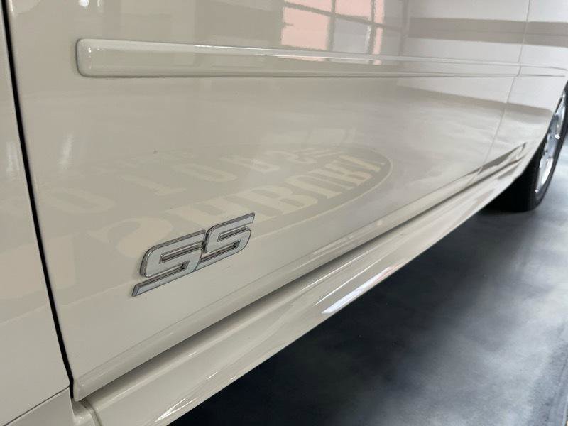 Used 2009 Chevrolet Impala SS w/ Convenience Package FWD image 24